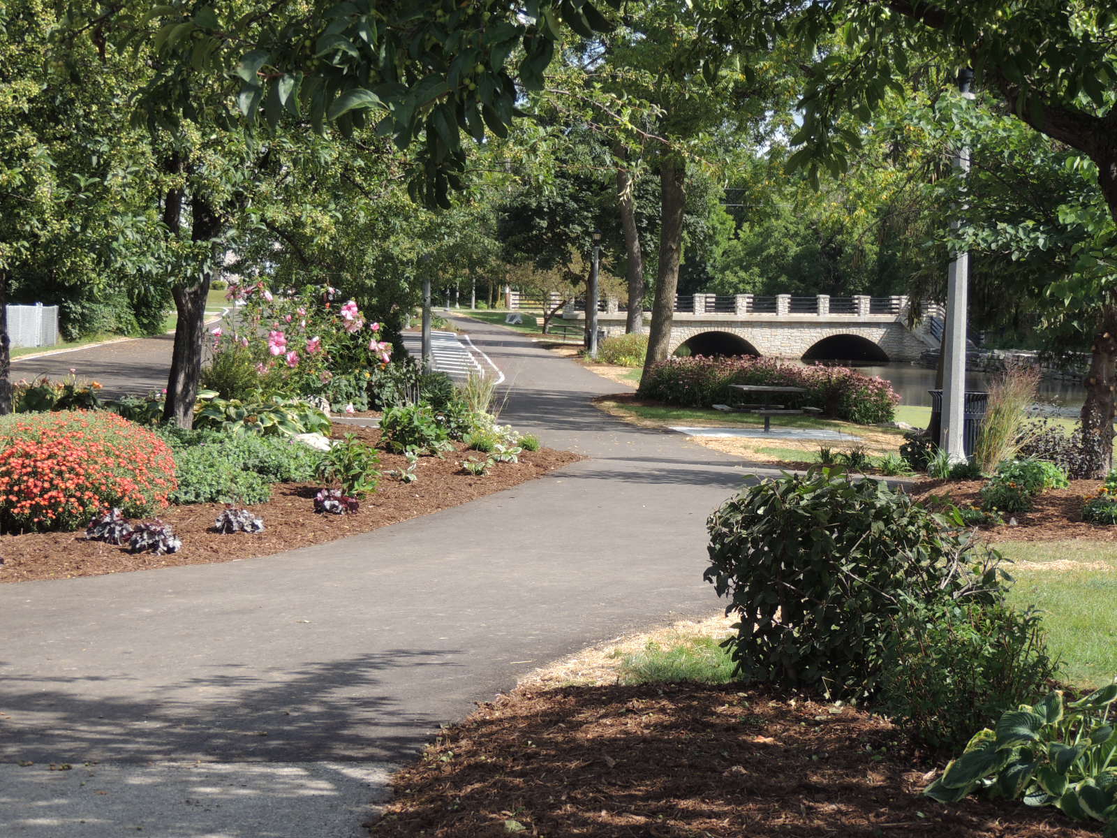 Mill Pond Park  Plaza Page 6