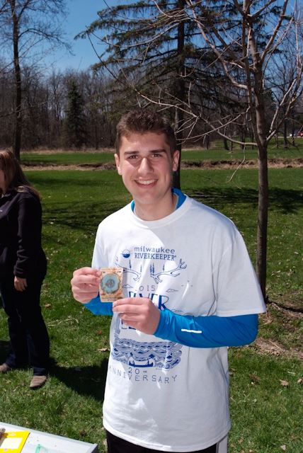 2015_Menomonee_River_Cleanup57