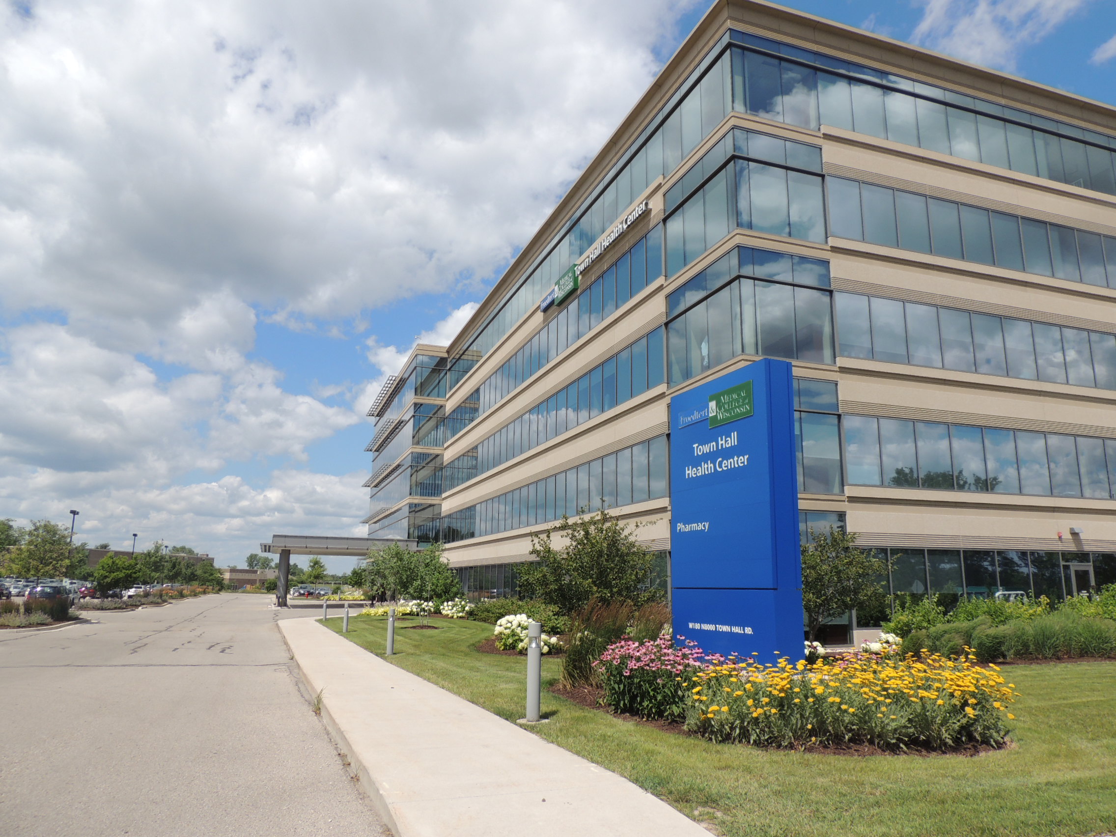 Froedtert & the Medical College Town Hall Clinic